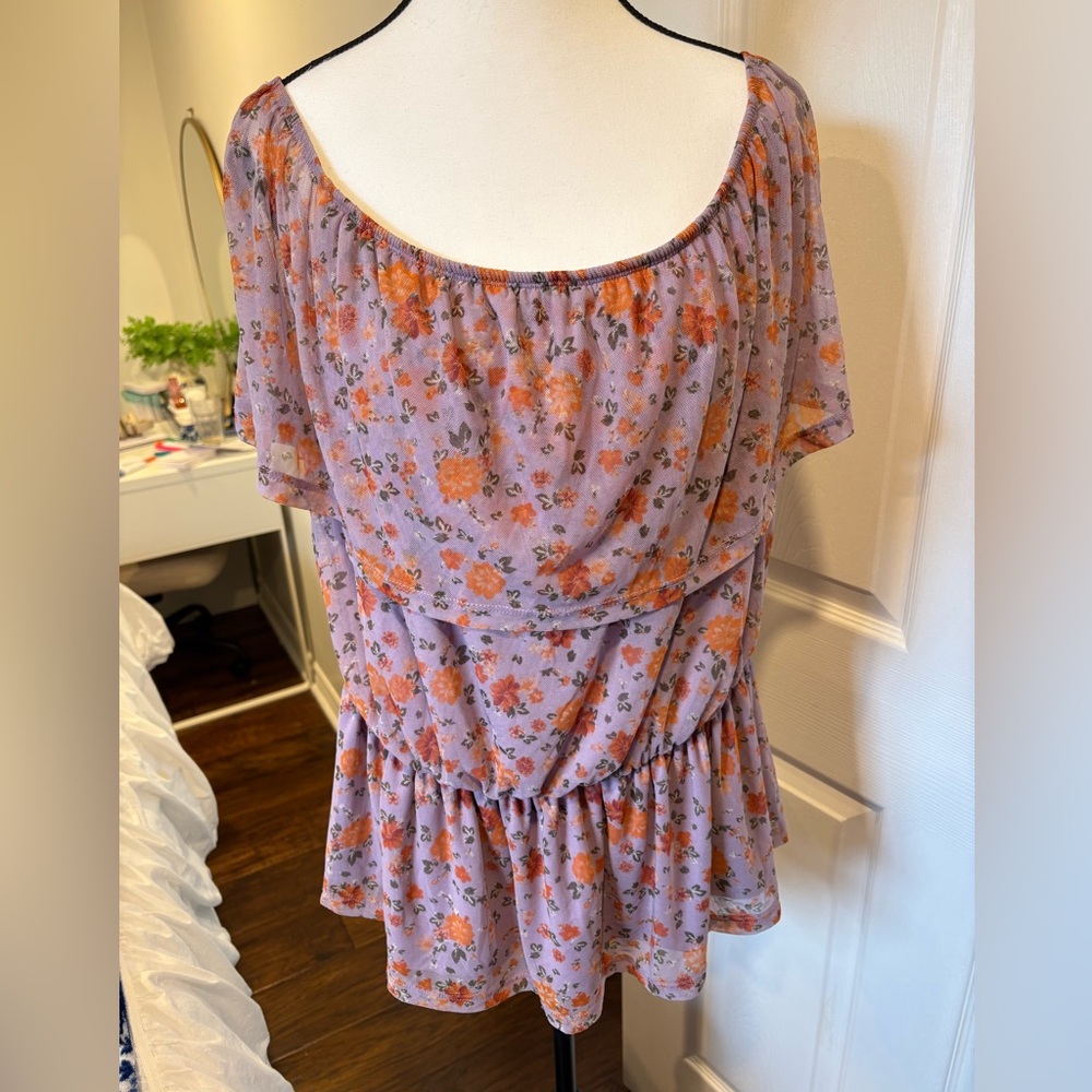 🌷Addition Elle Off Shoulder Floral Mesh Peplum Top Size 0X 3/$30